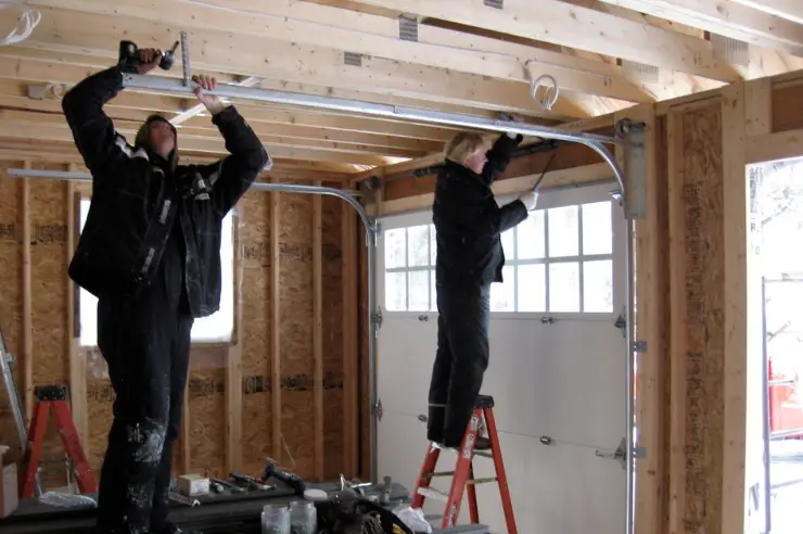 Garage Door Solutions in Salem, OR